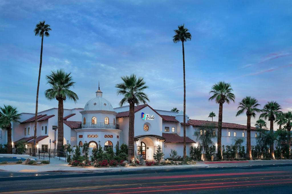 Triada Palm Springs, Autograph Collection by Marriott image