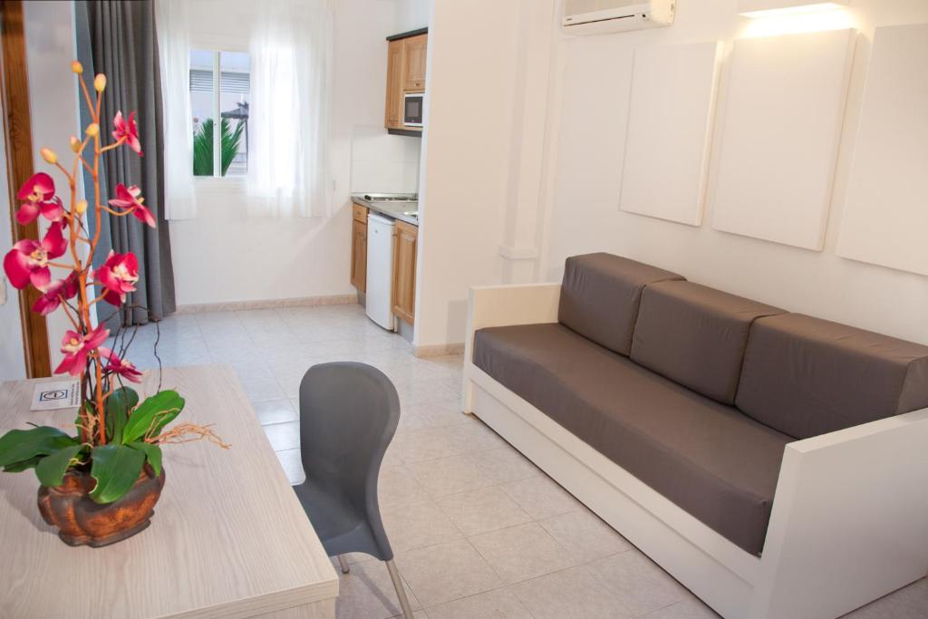 Vibra Apartamentos Panoramic - Tap to explore photos