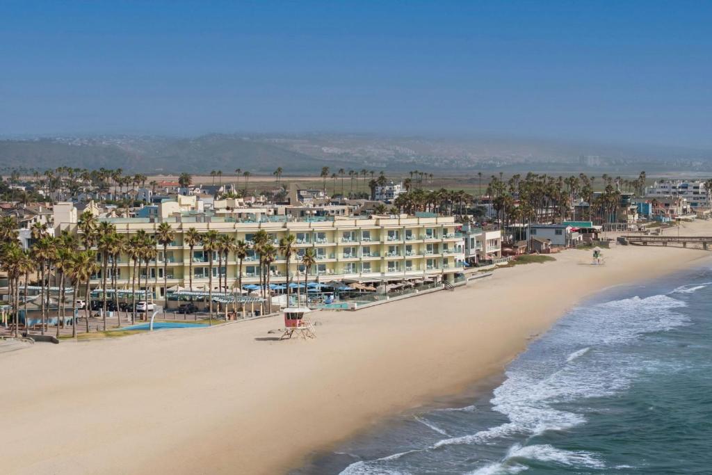Pier South Resort, Autograph Collection by Marriott image