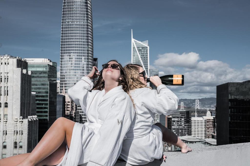 W San Francisco by Marriott - Tap to explore photos