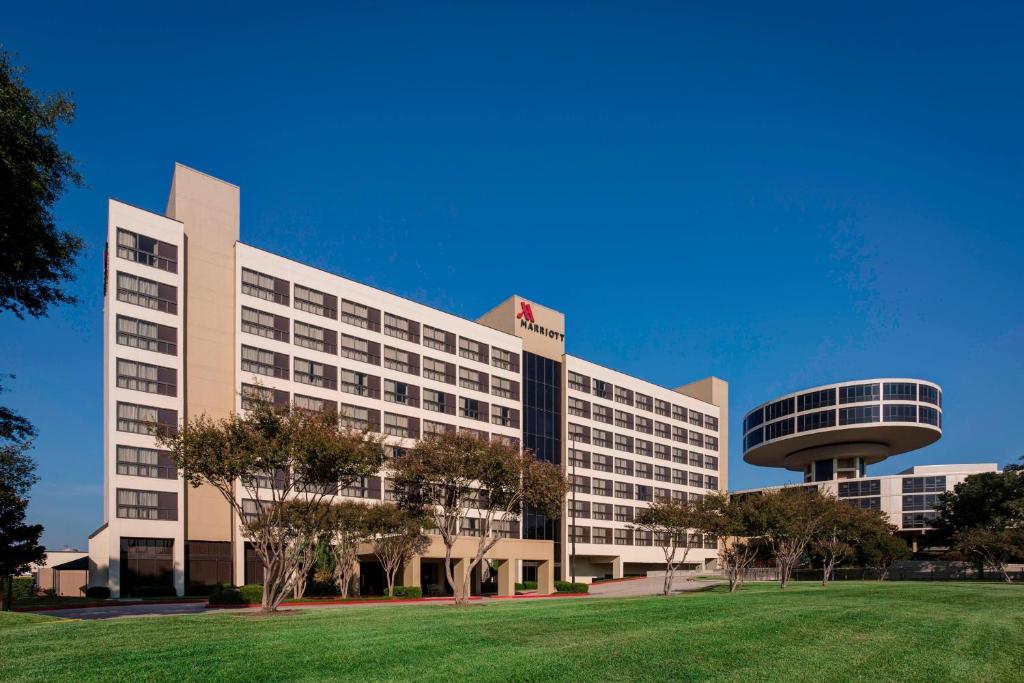 Houston Airport Marriott at George Bush Intercontinental image