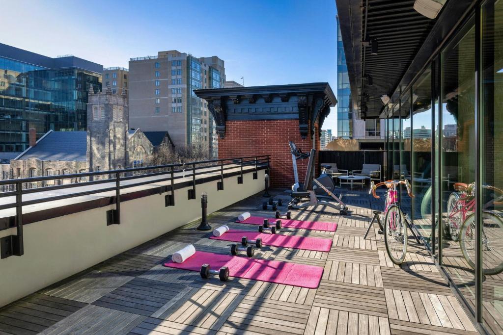 Moxy Washington DC Downtown image