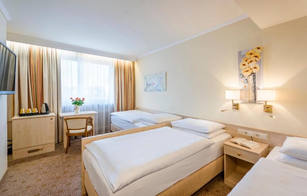 Трехместный (Трехместный номер), Hotel Scherer