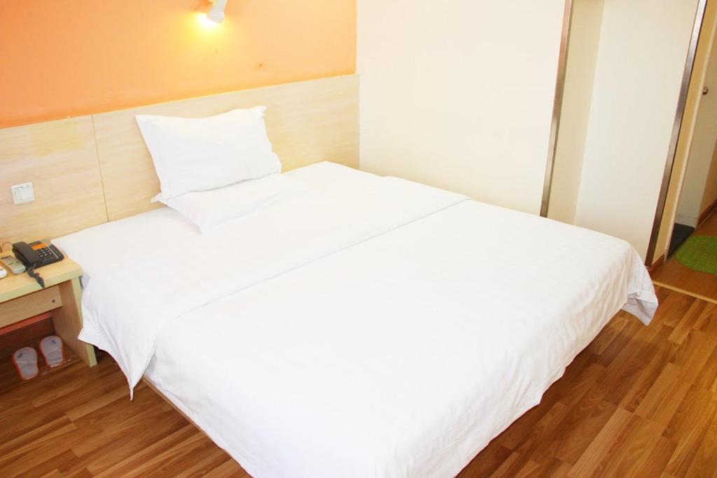 Двухместный (Специальное предложение - двухместный номер), 7Days Inn Changchun Jiefang Avenue Quan'an Square