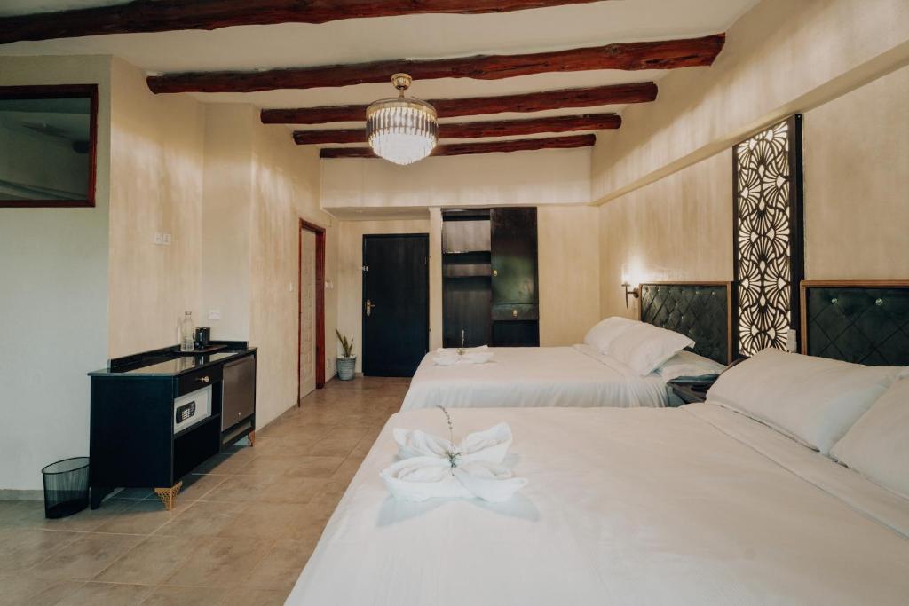 Java Boutique Hotel - Tap to explore photos