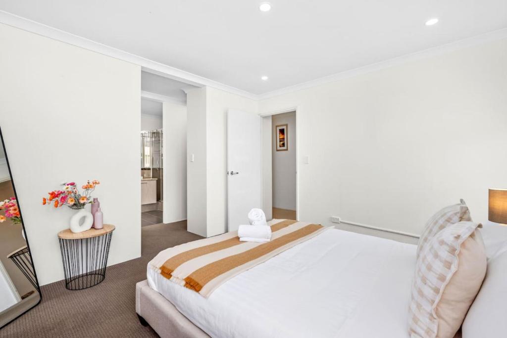 Modern and Spacious in Alkimos photo 3