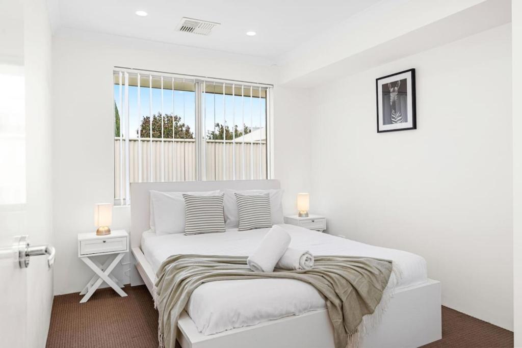 Modern and Spacious in Alkimos photo 4