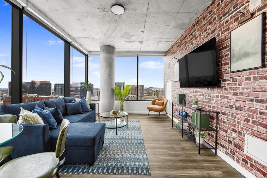 The Industrial Suite DownTown Nashville image