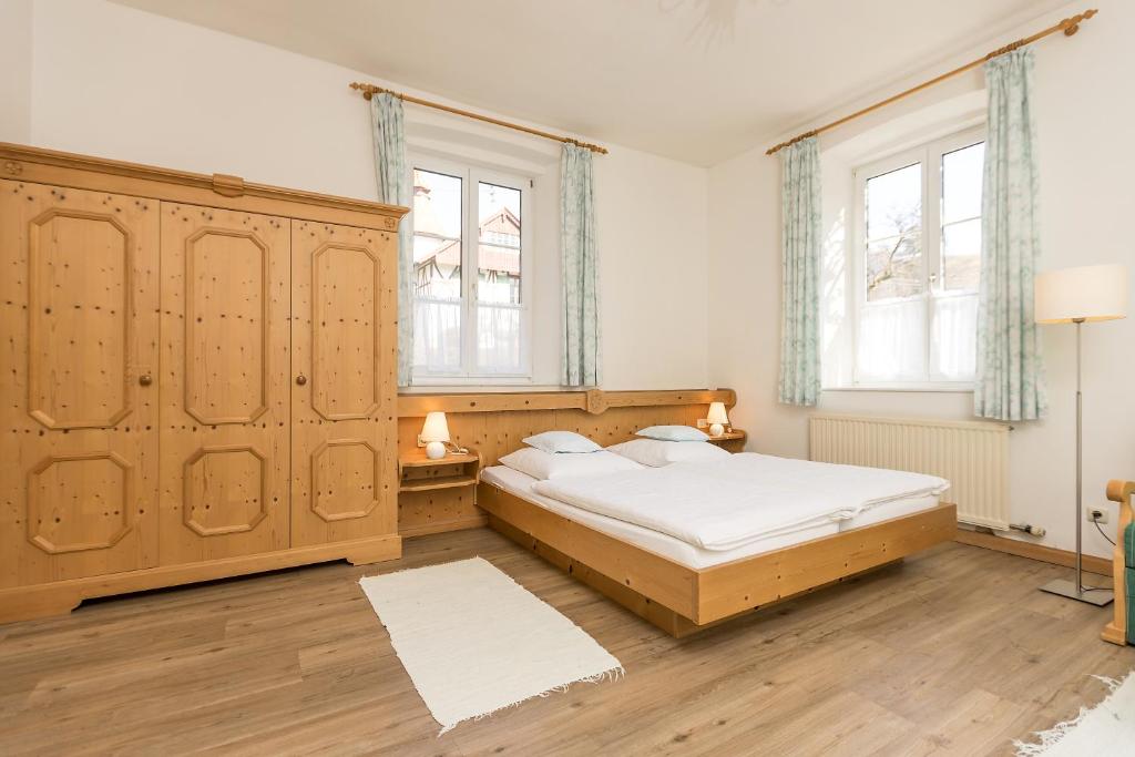 Villa Waldfrieden - Ferienwohnungen und -Haus photo 3