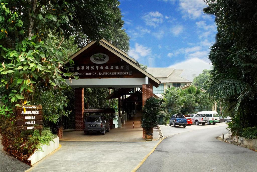 Borneo Tropical Rainforest Resort photo 2