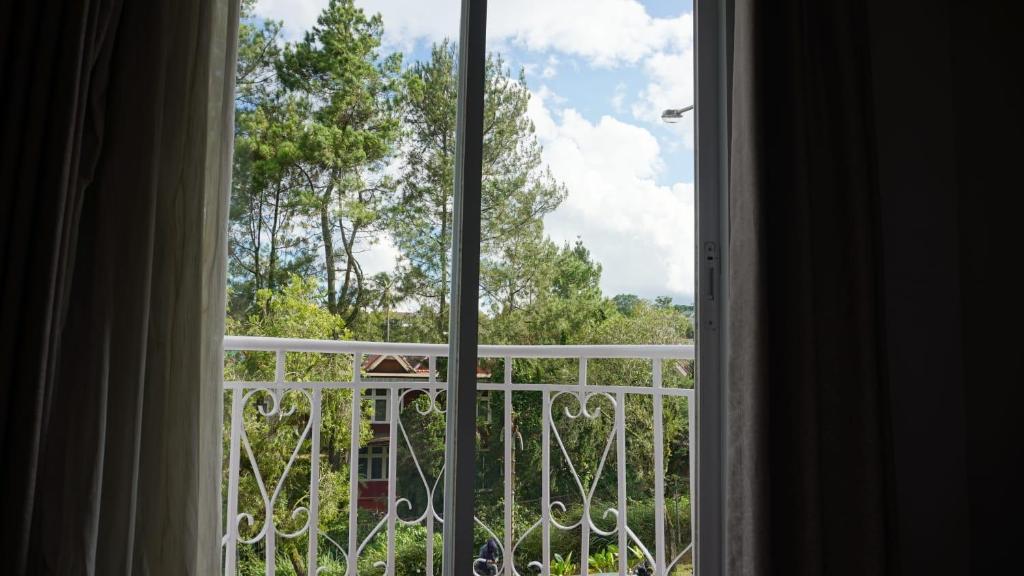 Villa Dalia Puncak R4-19 photo 3