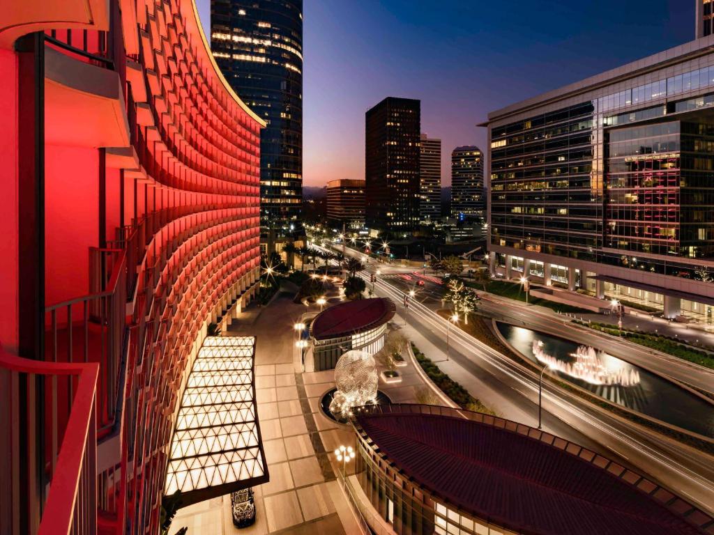 Fairmont Century Plaza image