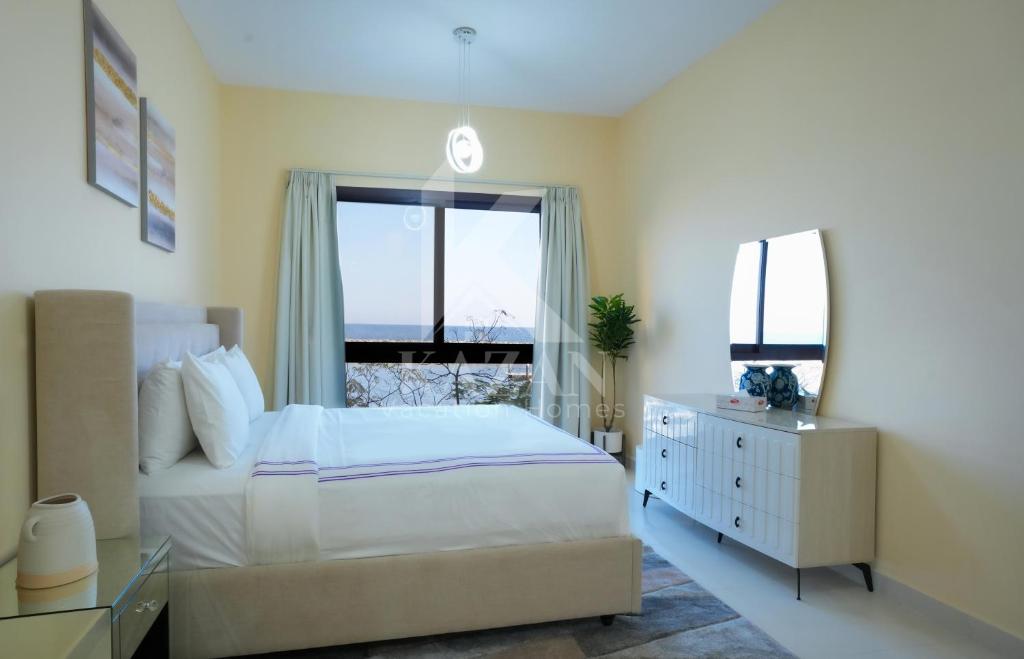Kazan Homes - Huge Leisure Retreat - 2BR Duplex apartment - Outdoor Sitting & Full Ocean View - Fujairah photo 3