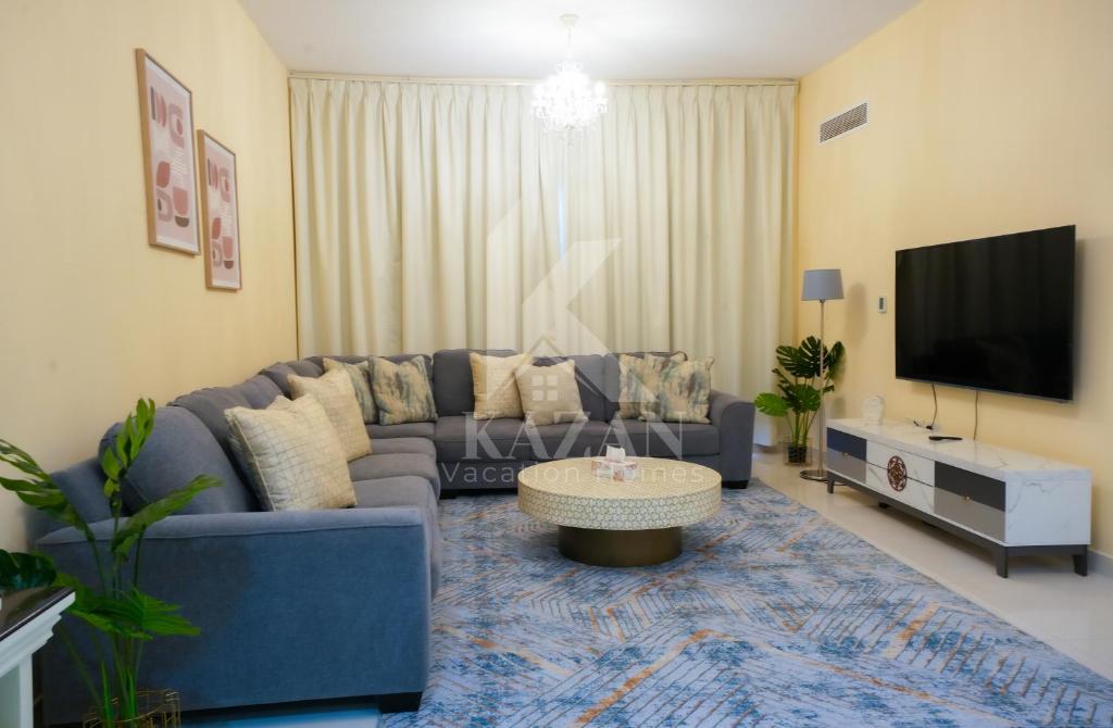 Kazan Homes - Huge Leisure Retreat - 2BR Duplex apartment - Outdoor Sitting & Full Ocean View - Fujairah photo 2