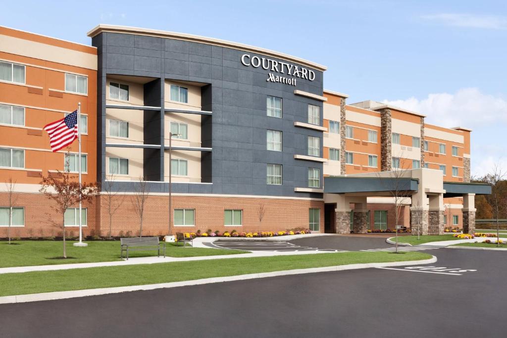 Courtyard by Marriott Boston Dedham/Westwood image
