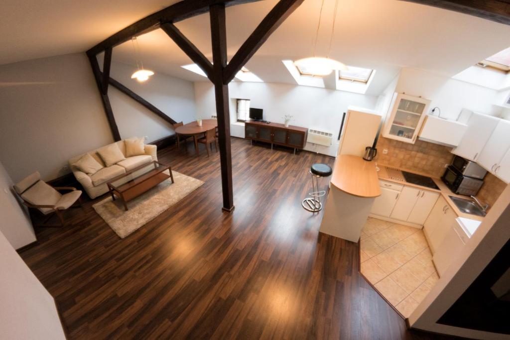 Апартаменты (Апартаменты с 3 спальнями - Пентхаус), Pokoje Bagatela Stare Miasto