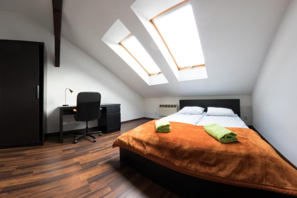 Апартаменты (Апартаменты с 3 спальнями - Пентхаус), Pokoje Bagatela Stare Miasto