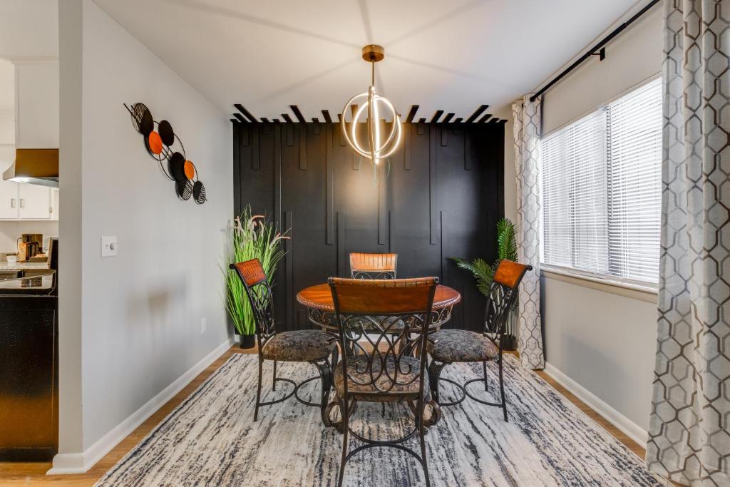 Soda City Luxury 3BR Condo image