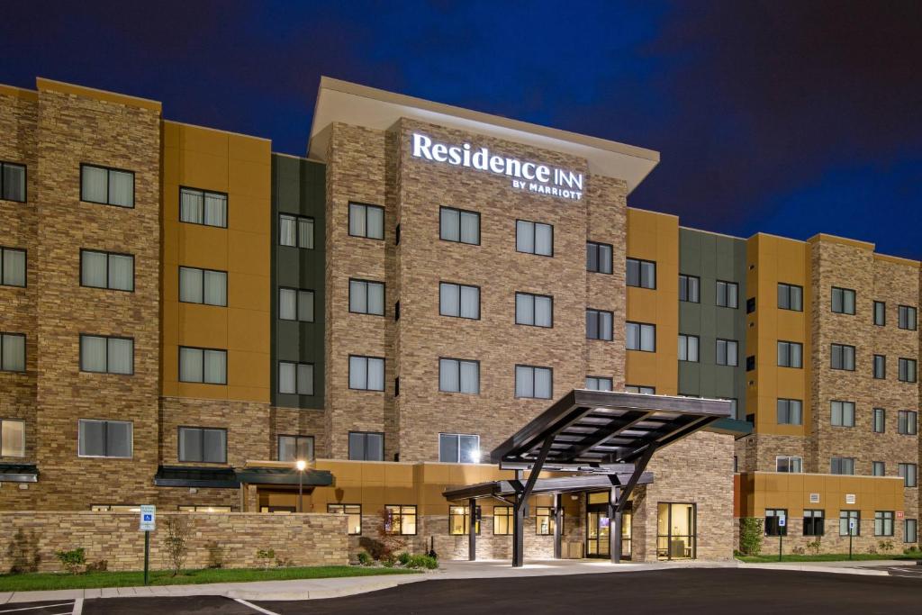 Residence Inn by Marriott Louisville East/Oxmoor image