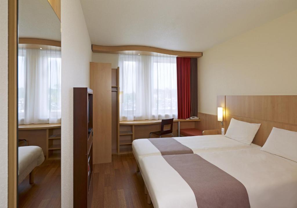 Двухместный (Двухместный номер с 2 отдельными кроватями), Ibis Kraków Stare Miasto
