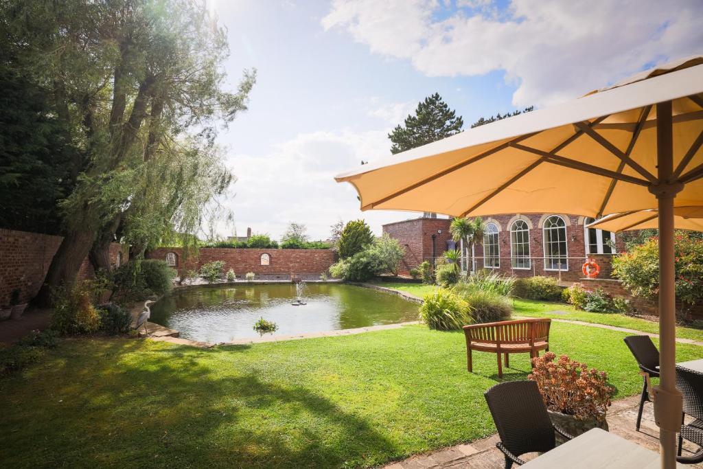 Stallingborough Grange Hotel - Tap to explore photos