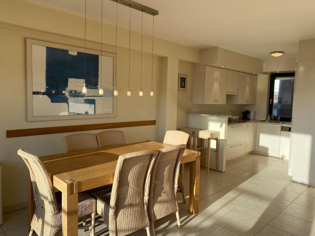 Apartment in Nieuwpoort with sea view photo 1