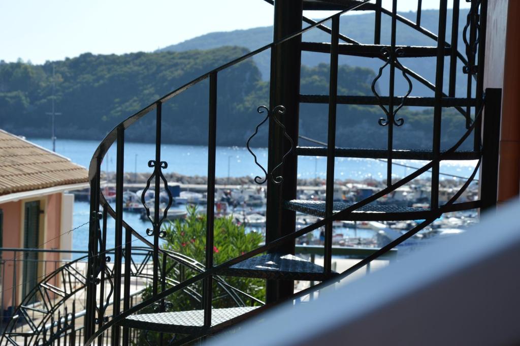 Akis Apartments photo 4