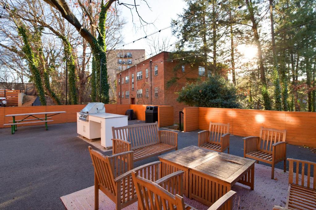 Comfort & Elegance Apartment at Arlington image