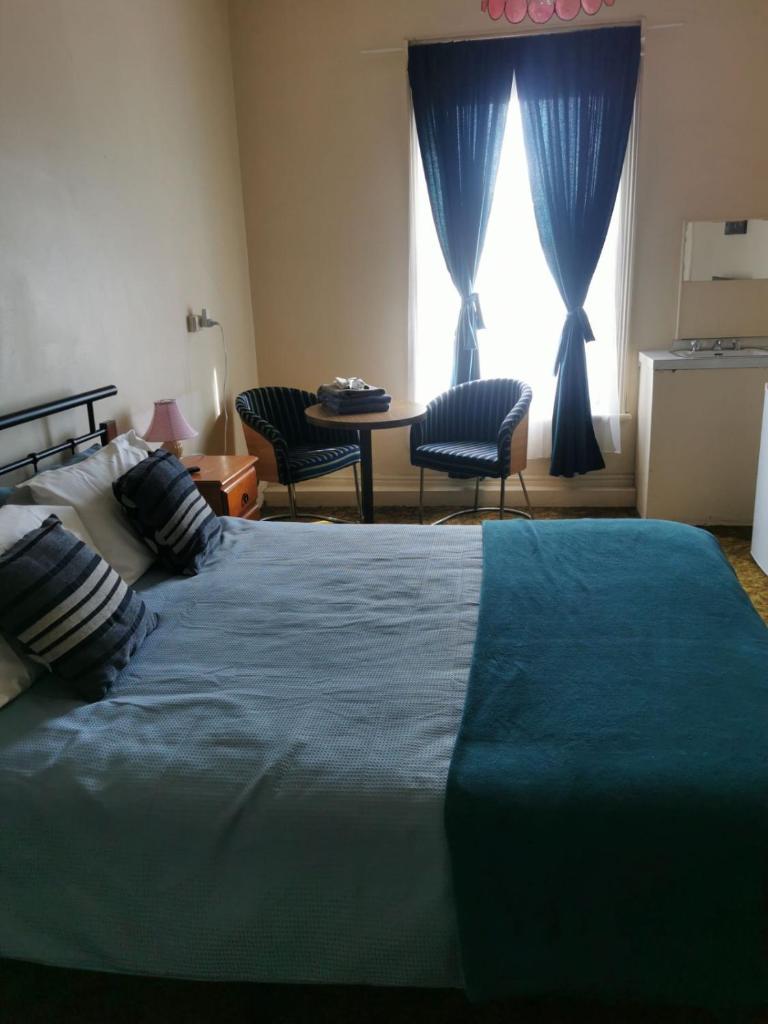 Railton Hotel - heritage pub accommodation - Tap to explore photos