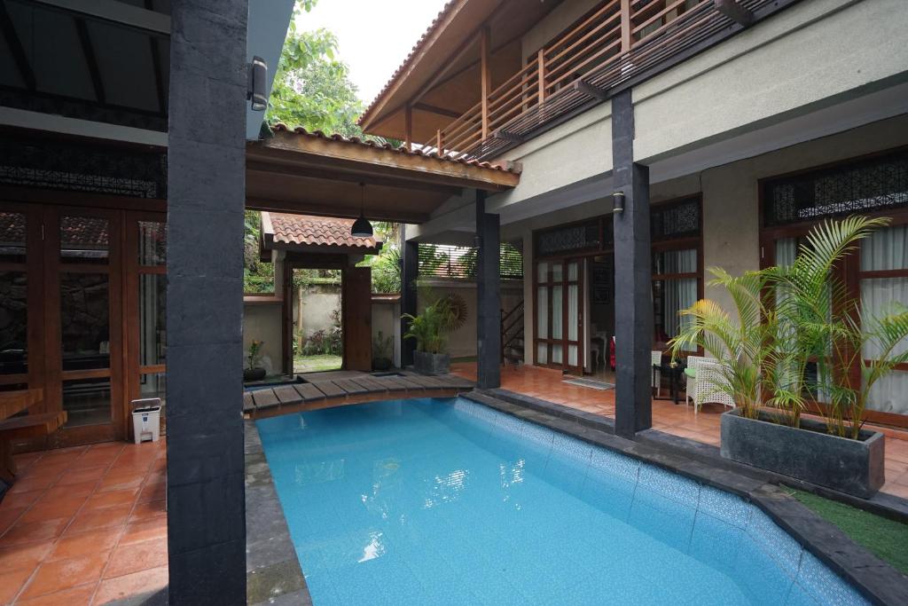 Patria Villa With Private Pool Near Hyatt