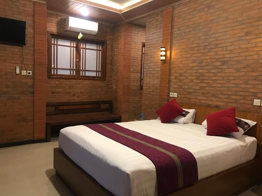 Lotus 2 Guest House photo 1