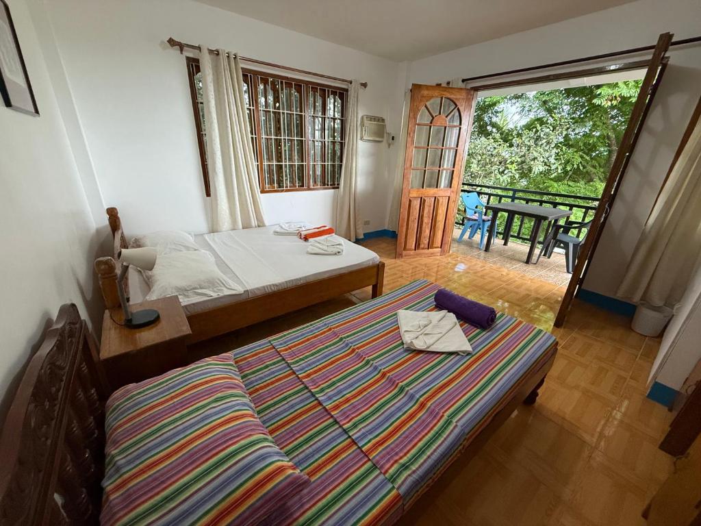 Casa Aureola Room Type - Triple Room with Balcony