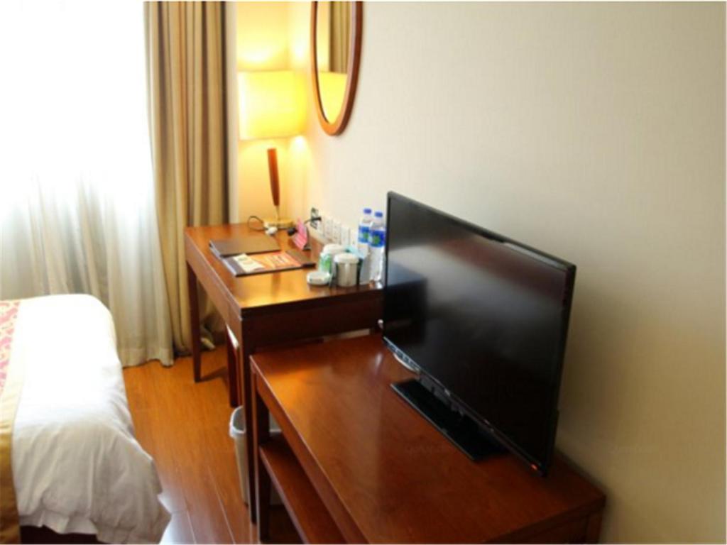 Одноместный (Одноместный номер), GreenTree Inn ShangHai JingAn XinZha Road Business Hotel