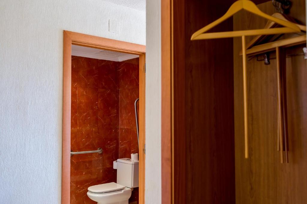 Hotel Playas de Torrevieja - Tap to explore photos