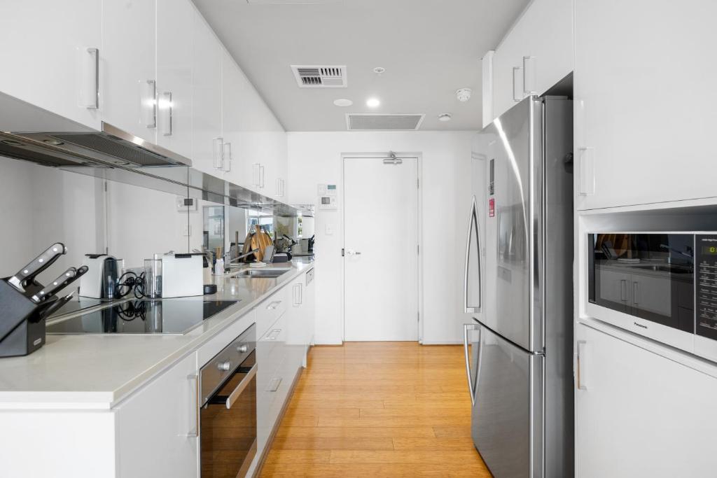 The Terrace - 1BR with Dedicated Workspace photo 3