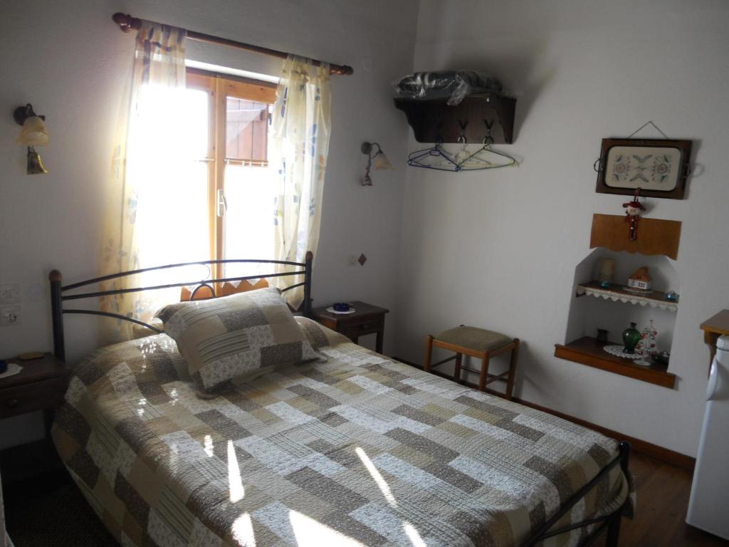 Sarafis Guesthouse photo 2
