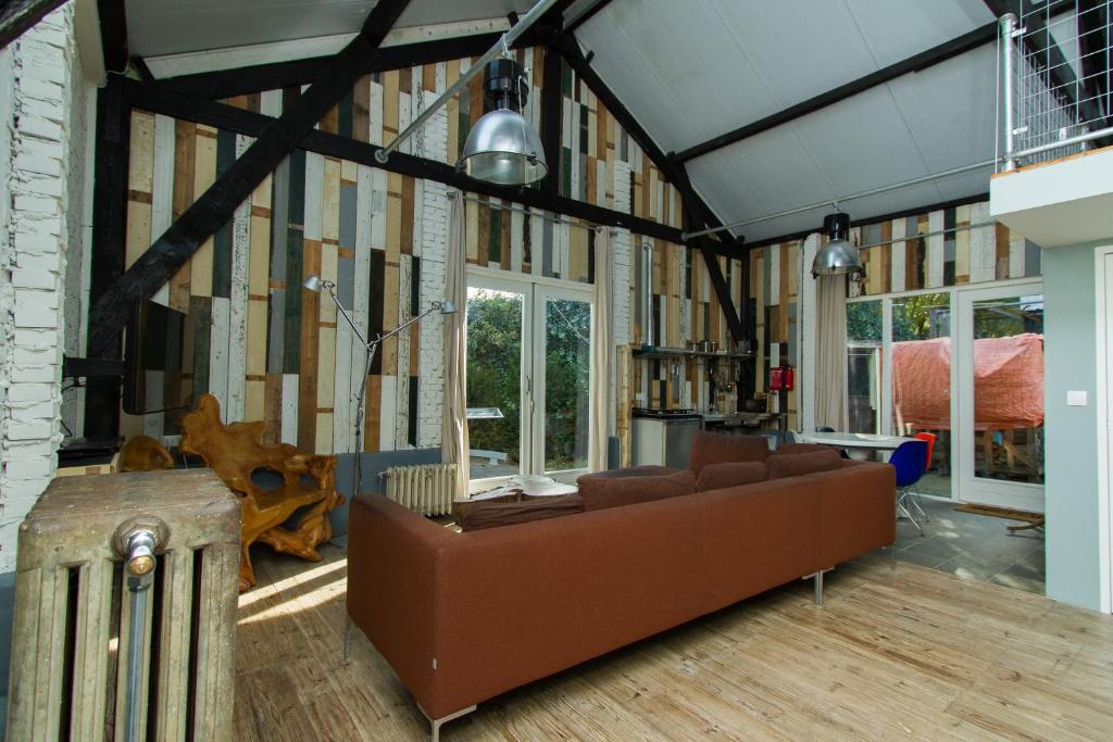 Paardenstal, Private House with wifi and free parking for 1 car photo 3