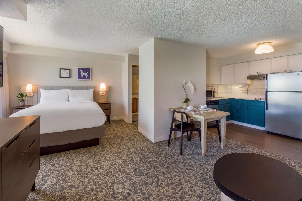 Sonesta ES Suites Austin The Domain Area image