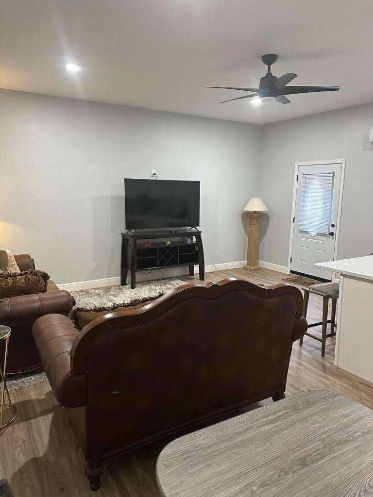 Peaceful Haven Orlando- near UCF image