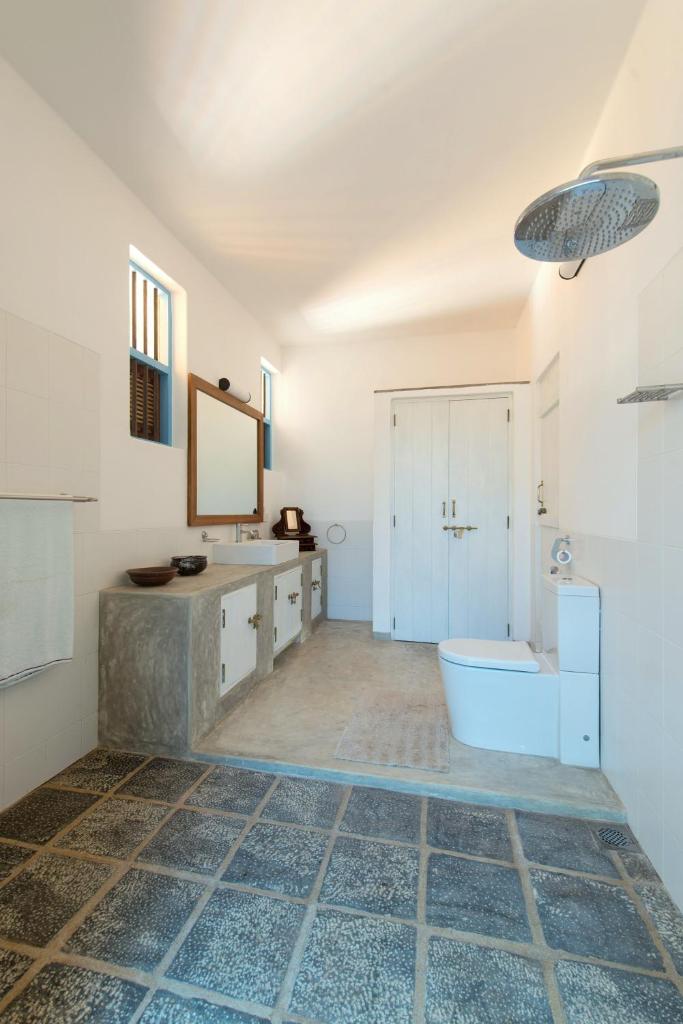 Двухместный (Двухместный номер Делюкс с 1 кроватью и видом на море), Villa Atulya at Ocean's edge