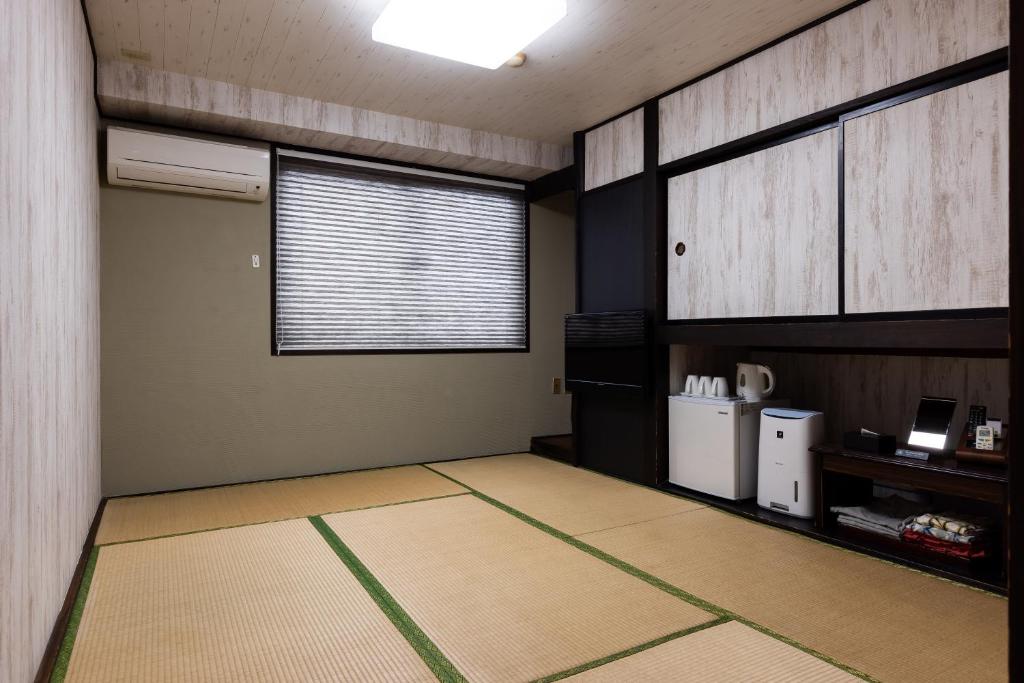 Select Inn Fujisan Gotemba - Tap to explore photos