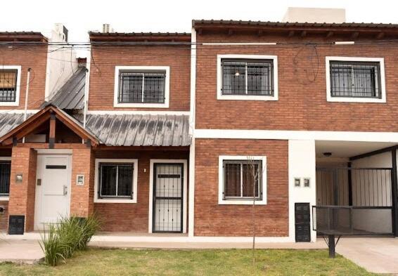 Cozy House II photo 2