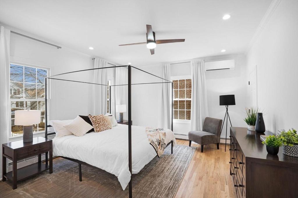 All new convenience and style in Montclair image