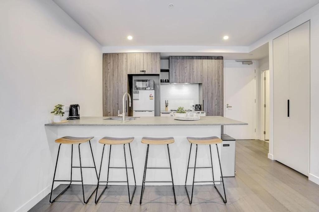 The Ascot - Premium Flemington Executive Apt photo 4
