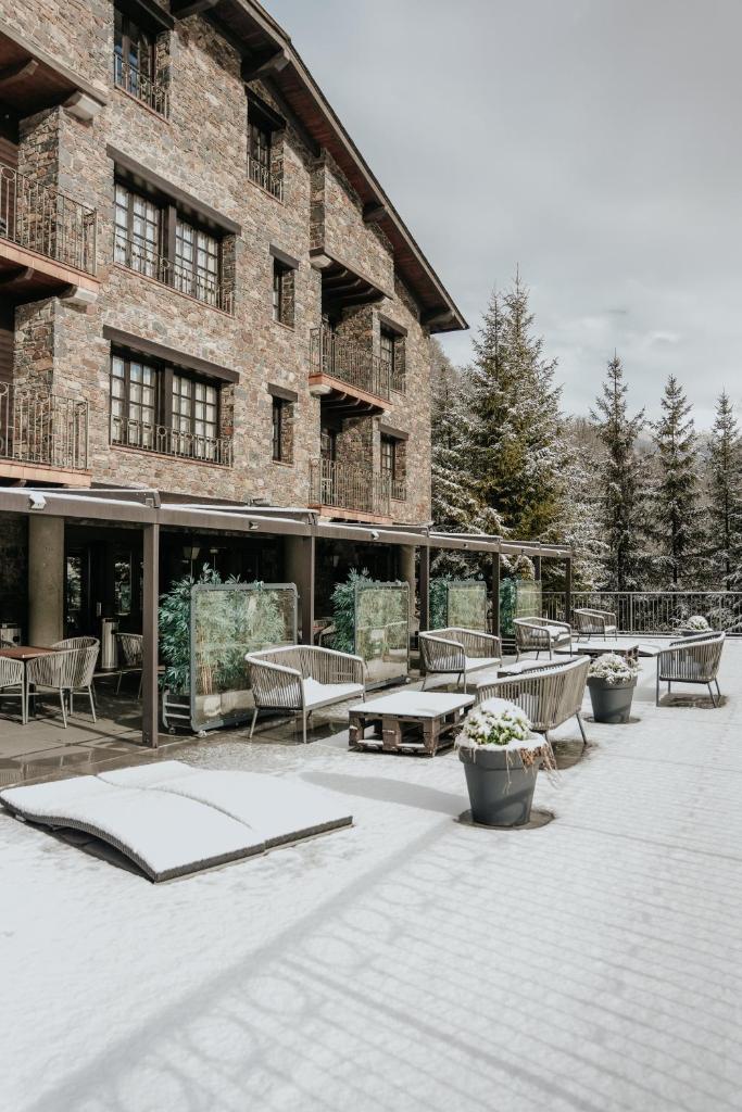 {
  "en-gb": "Abba Xalet Suites Hotel"
} photo 1