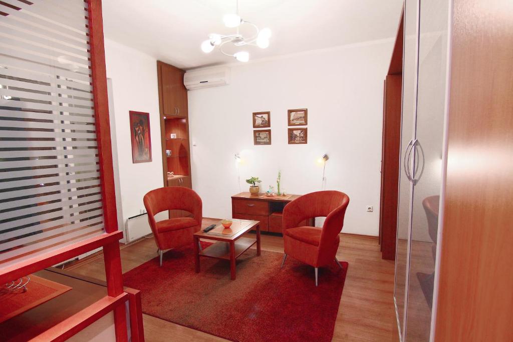 Апартаменты (Апартаменты с балконом), City Center Apartment