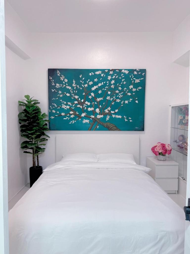 Le Luxe 102 by Ara li, Metro Manila