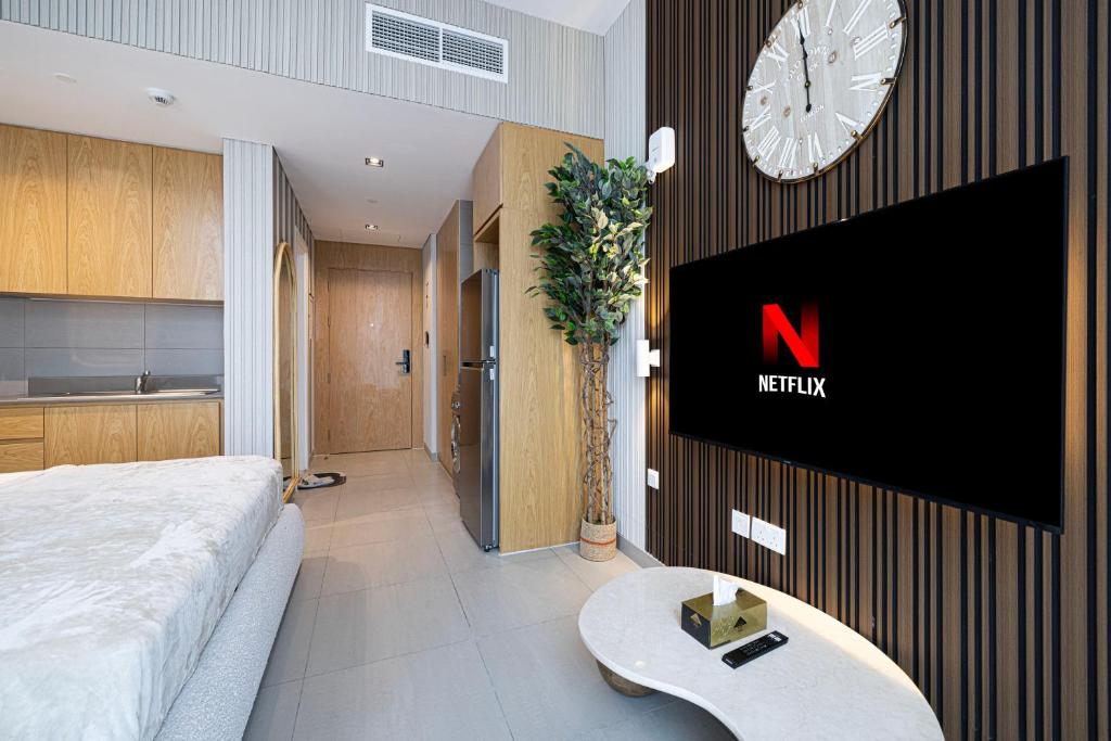 The Sleek Studio by Blue Cloud Holidays