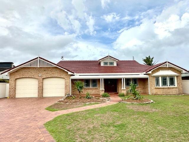 Crystal Palms - LJHooker Yamba photo 3