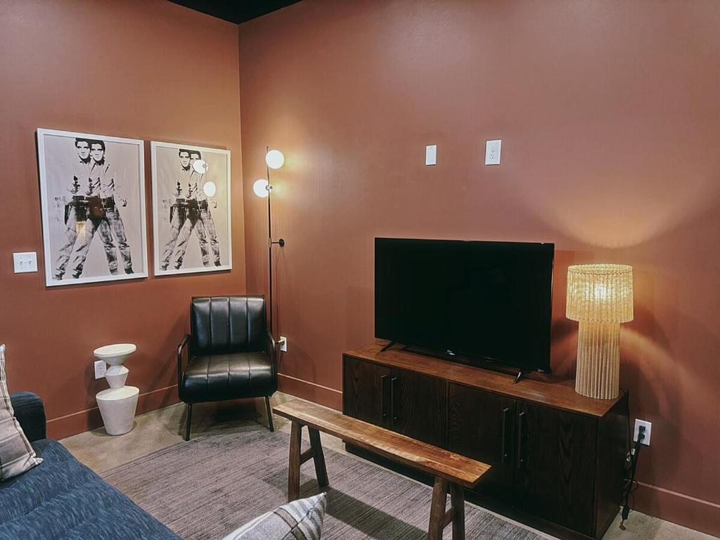 Music City Studio image
